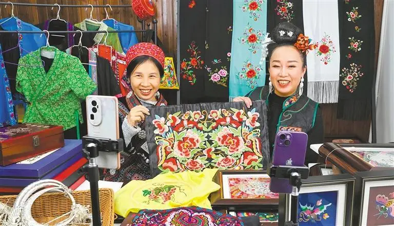 _出格视觉摄_成都市儿童视觉摄影楼