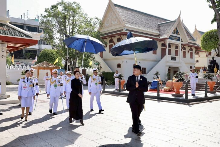 诗妮娜贵妃陪提帮功小王子营业！穿泰服跪趴着身材太绝，非常惊艳__诗妮娜贵妃陪提帮功小王子营业！穿泰服跪趴着身材太绝，非常惊艳