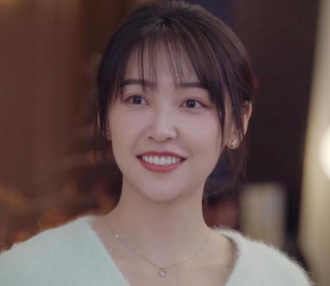 《老舅》压轴登场的她是中传校花，身高172气质超好，酷似江珊_《老舅》压轴登场的她是中传校花，身高172气质超好，酷似江珊_