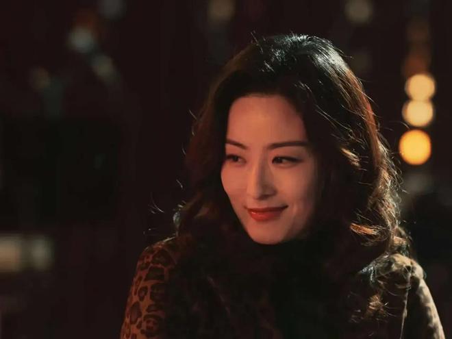 《老舅》压轴登场的她是中传校花，身高172气质超好，酷似江珊_《老舅》压轴登场的她是中传校花，身高172气质超好，酷似江珊_