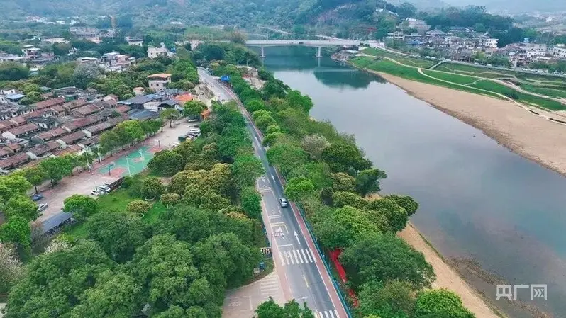 _田园风光旅游_赤水河谷旅游公路元旦