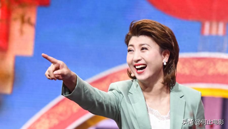 口碑全面崩塌！被何庆魁骂白眼狼，53岁闫学晶终究因为儿子遭了殃