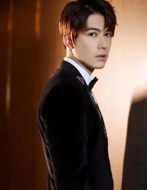 _演员陈学冬:11部作品被下架,两年4次手术,今35岁生活无法自理_演员陈学冬:11部作品被下架,两年4次手术,今35岁生活无法自理