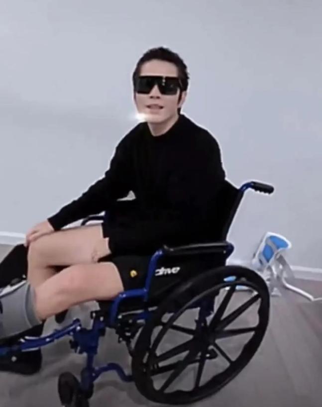 _演员陈学冬:11部作品被下架,两年4次手术,今35岁生活无法自理_演员陈学冬:11部作品被下架,两年4次手术,今35岁生活无法自理