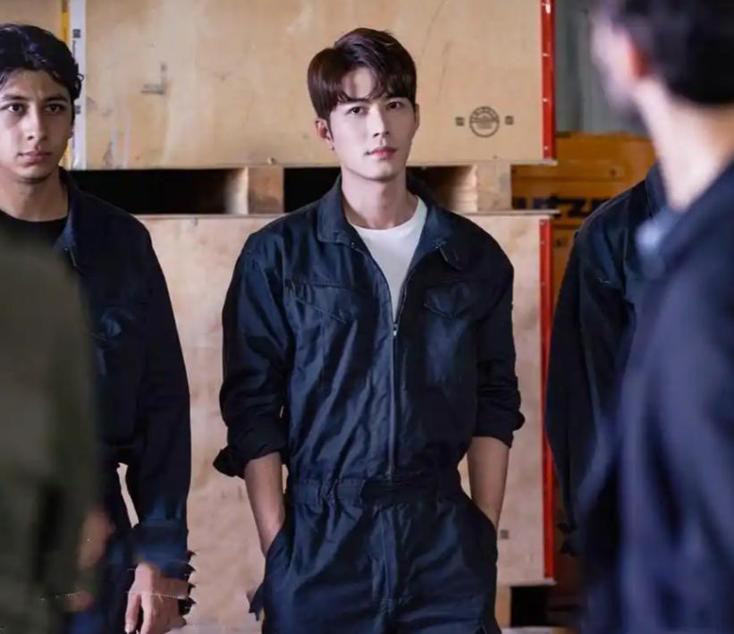 _演员陈学冬:11部作品被下架,两年4次手术,今35岁生活无法自理_演员陈学冬:11部作品被下架,两年4次手术,今35岁生活无法自理