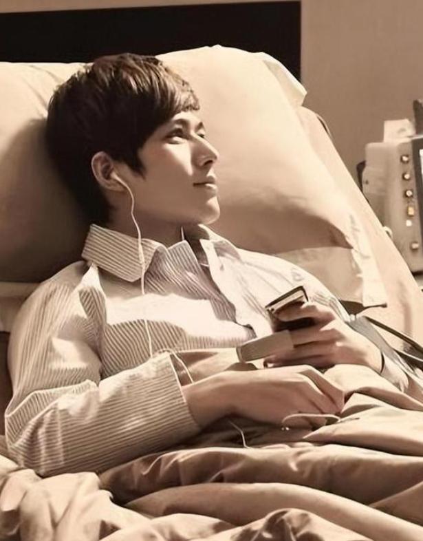 _演员陈学冬:11部作品被下架,两年4次手术,今35岁生活无法自理_演员陈学冬:11部作品被下架,两年4次手术,今35岁生活无法自理