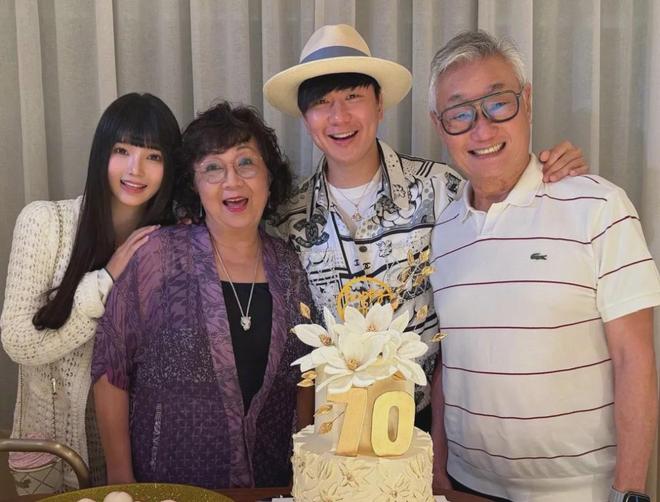 林俊杰绯闻女友下场!深夜发文内涵其劈腿仔:真希望报应直接来_林俊杰绯闻女友下场!深夜发文内涵其劈腿仔:真希望报应直接来_