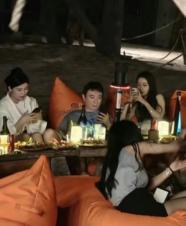 _为什么跟别人说话会脸红_乌鲁木齐盐湖石膏板厂家