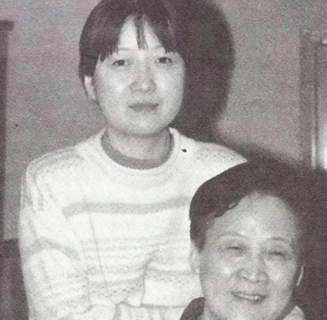 _谌容离世才一年，再看嫁给英达28年的梁欢，还真应了冯小刚那番话_谌容离世才一年，再看嫁给英达28年的梁欢，还真应了冯小刚那番话