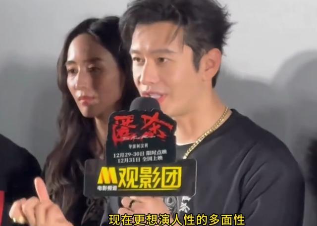 陈梦参加黄晓明婚礼__黄晓明和杨颖澄清离婚传闻