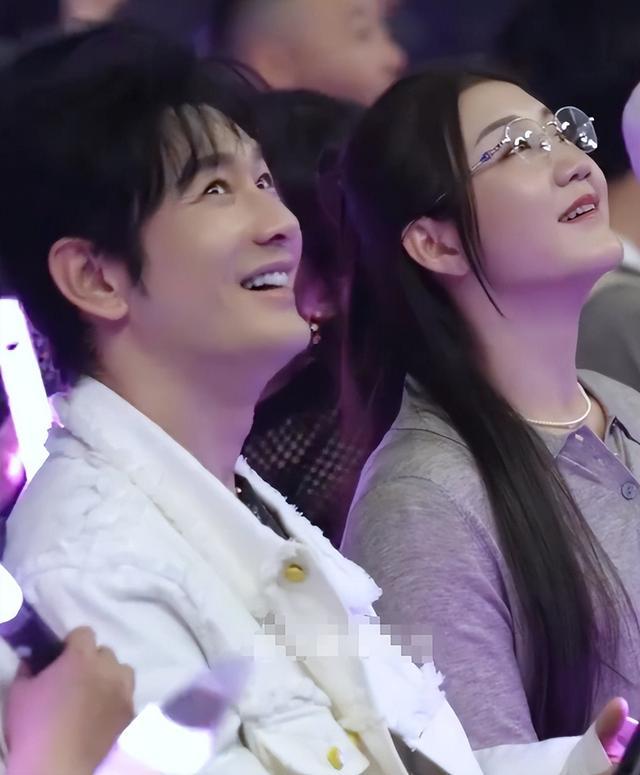 黄晓明和杨颖澄清离婚传闻_陈梦参加黄晓明婚礼_