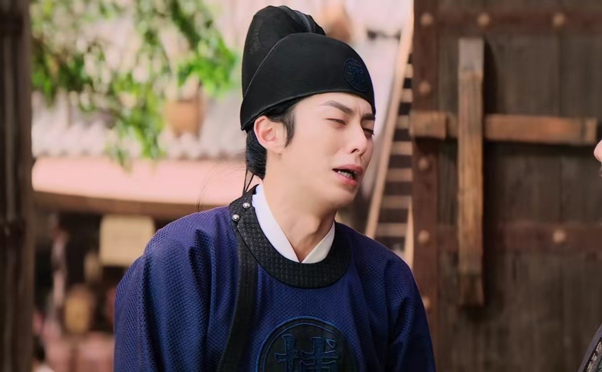 摇头晃脑、五官乱飞，王鹤棣演技被嘲上热搜，分分钟让人出戏