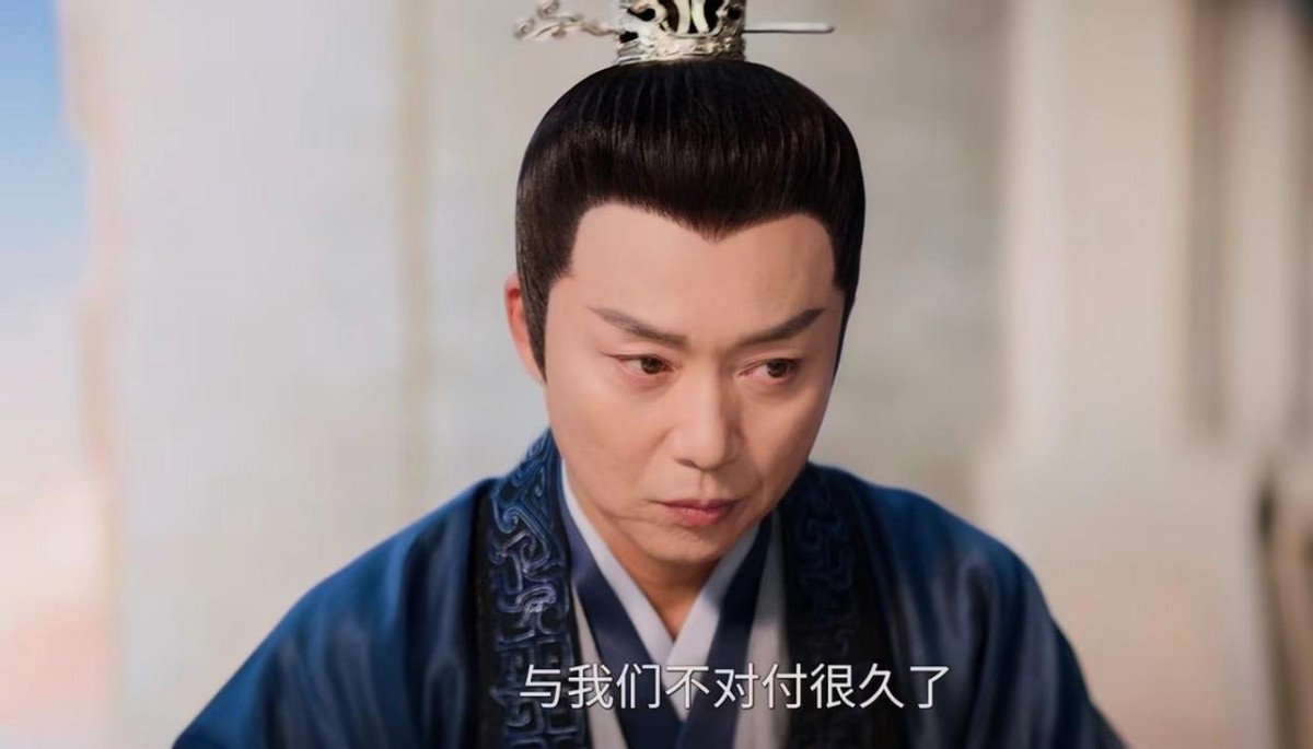 cf人物怎样摇头晃脑的__摇头晃奶什么意思