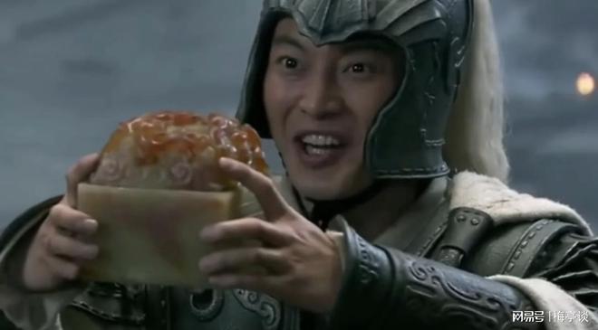 _跃升年度顶流，当年黑红如今封神_跃升年度顶流，当年黑红如今封神