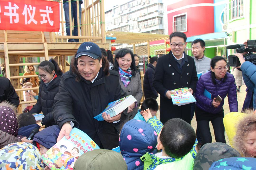 郭德纲说姜昆_郭德纲姜昆视频_