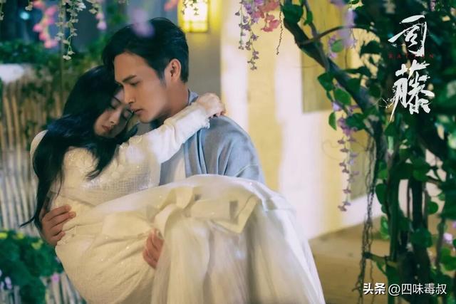 适合做偶像的励志人物__做人偶像集体剧男主是谁