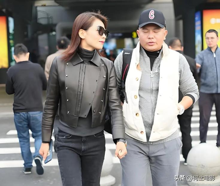 刘涛求婚视频__刘涛帮客人求婚