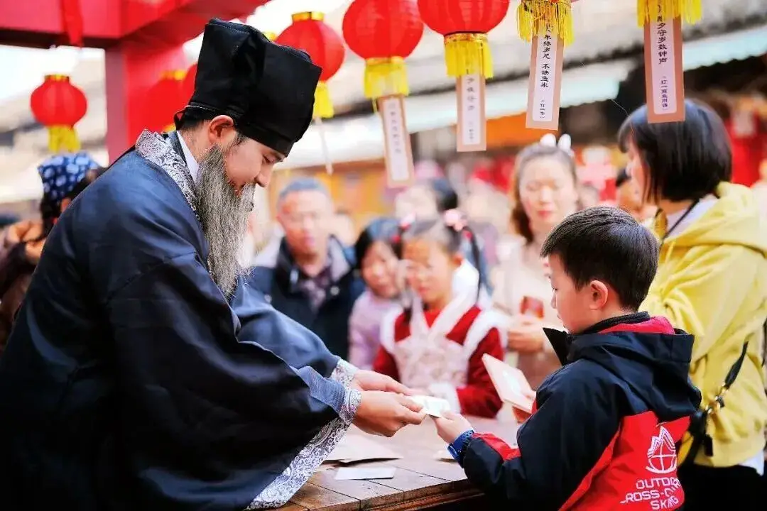 杭州西湖摄影打卡地_深圳旅游打卡地_