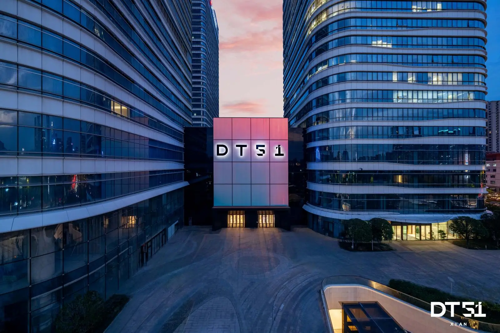 陕西三个万亿级项目_陕西旅游龙头股_