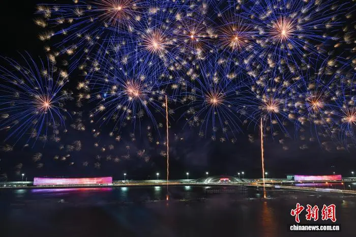 上海国际邮轮旅游度假区跨年盛宴启幕