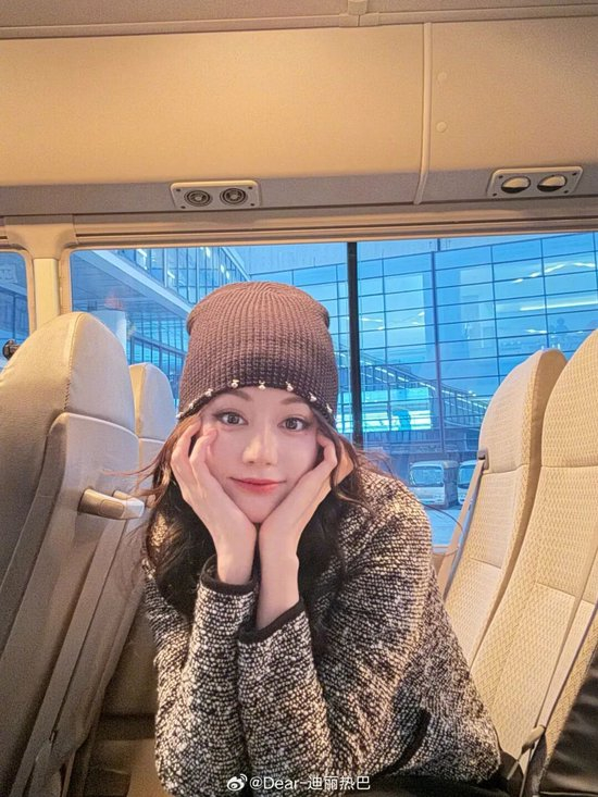 迪丽巴是什么__迪丽巴的初吻给了谁