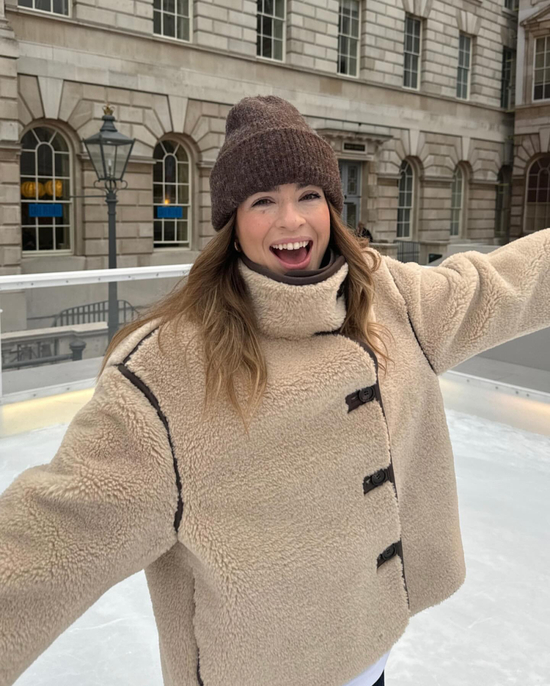 迪丽巴是什么_迪丽巴的初吻给了谁_