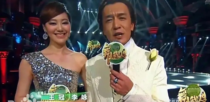 讨好大佬、陪睡上位、遭央视开除,被传与小尼结婚的她如今怎样了__讨好大佬、陪睡上位、遭央视开除,被传与小尼结婚的她如今怎样了