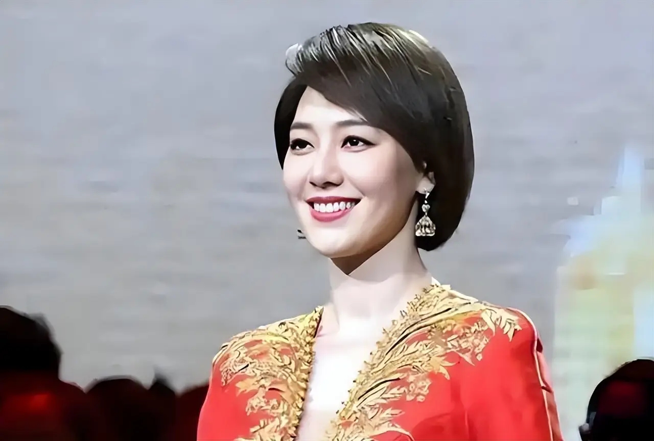 讨好大佬、陪睡上位、遭央视开除,被传与小尼结婚的她如今怎样了_讨好大佬、陪睡上位、遭央视开除,被传与小尼结婚的她如今怎样了_