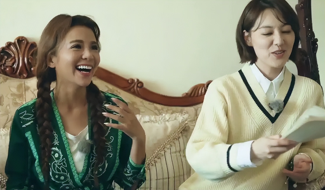 讨好大佬、陪睡上位、遭央视开除,被传与小尼结婚的她如今怎样了__讨好大佬、陪睡上位、遭央视开除,被传与小尼结婚的她如今怎样了