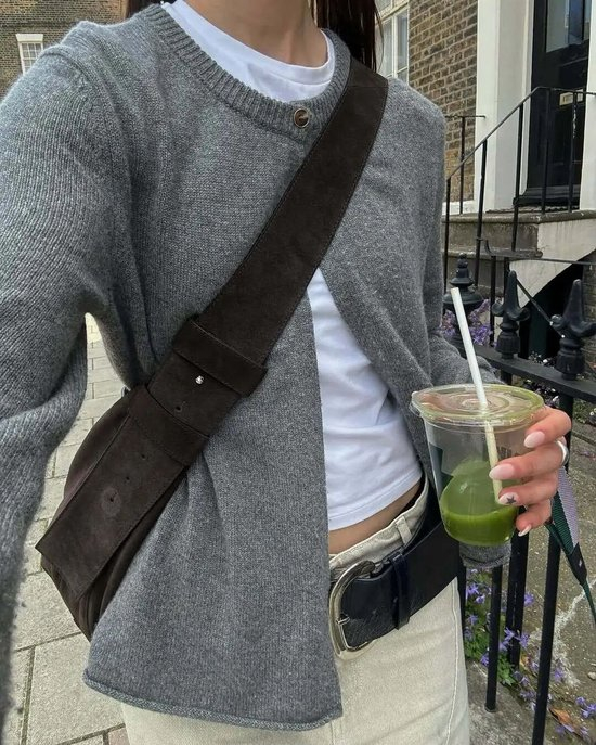 一件最基础百搭的时尚单品,能撑过3个季节?_一件最基础百搭的时尚单品,能撑过3个季节?_