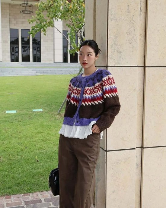 _一件最基础百搭的时尚单品,能撑过3个季节?_一件最基础百搭的时尚单品,能撑过3个季节?