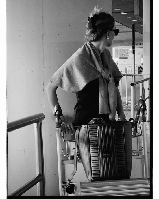 一件最基础百搭的时尚单品,能撑过3个季节?__一件最基础百搭的时尚单品,能撑过3个季节?