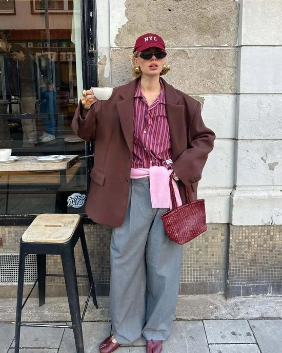 一件最基础百搭的时尚单品,能撑过3个季节?_一件最基础百搭的时尚单品,能撑过3个季节?_