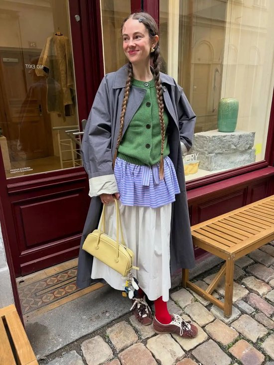 _一件最基础百搭的时尚单品,能撑过3个季节?_一件最基础百搭的时尚单品,能撑过3个季节?