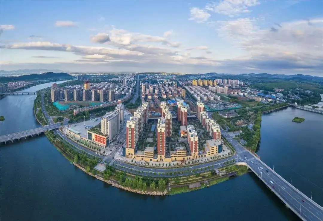 _别挤青岛淄博了！山东藏在深山里的小县，才是退休族的养老天花板_别挤青岛淄博了！山东藏在深山里的小县，才是退休族的养老天花板