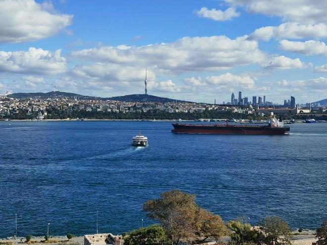 土耳其地跨__行走土耳其