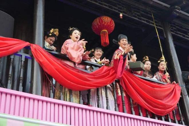 _南京福利礼品_南京逛吃逛吃的地方