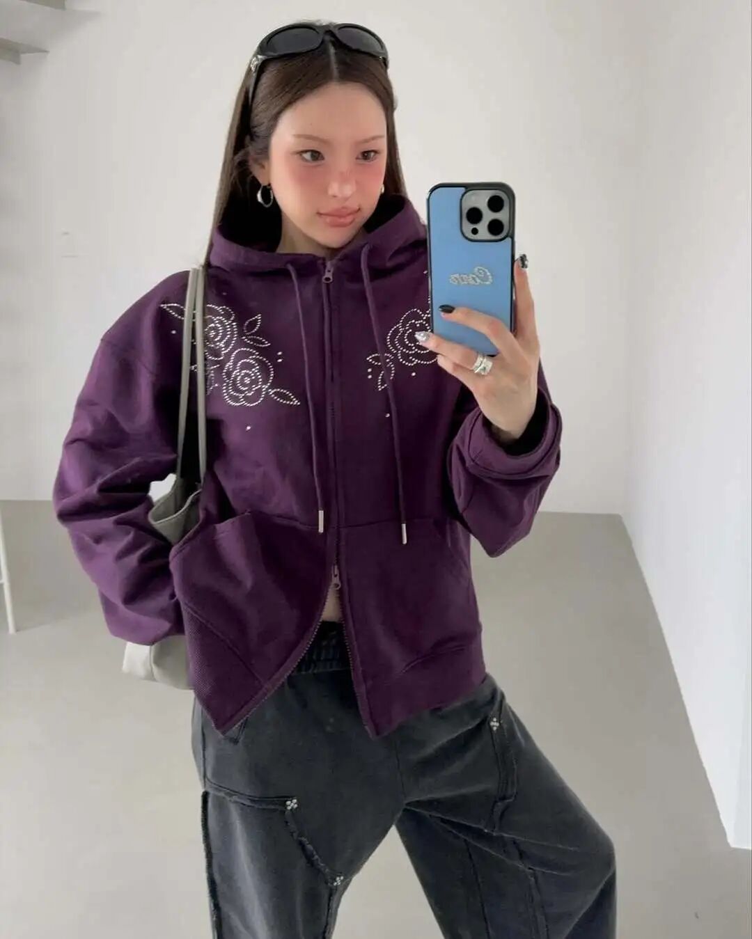 _明星怎么穿针织开衫_女明星穿针织防晒开衫搭配照片