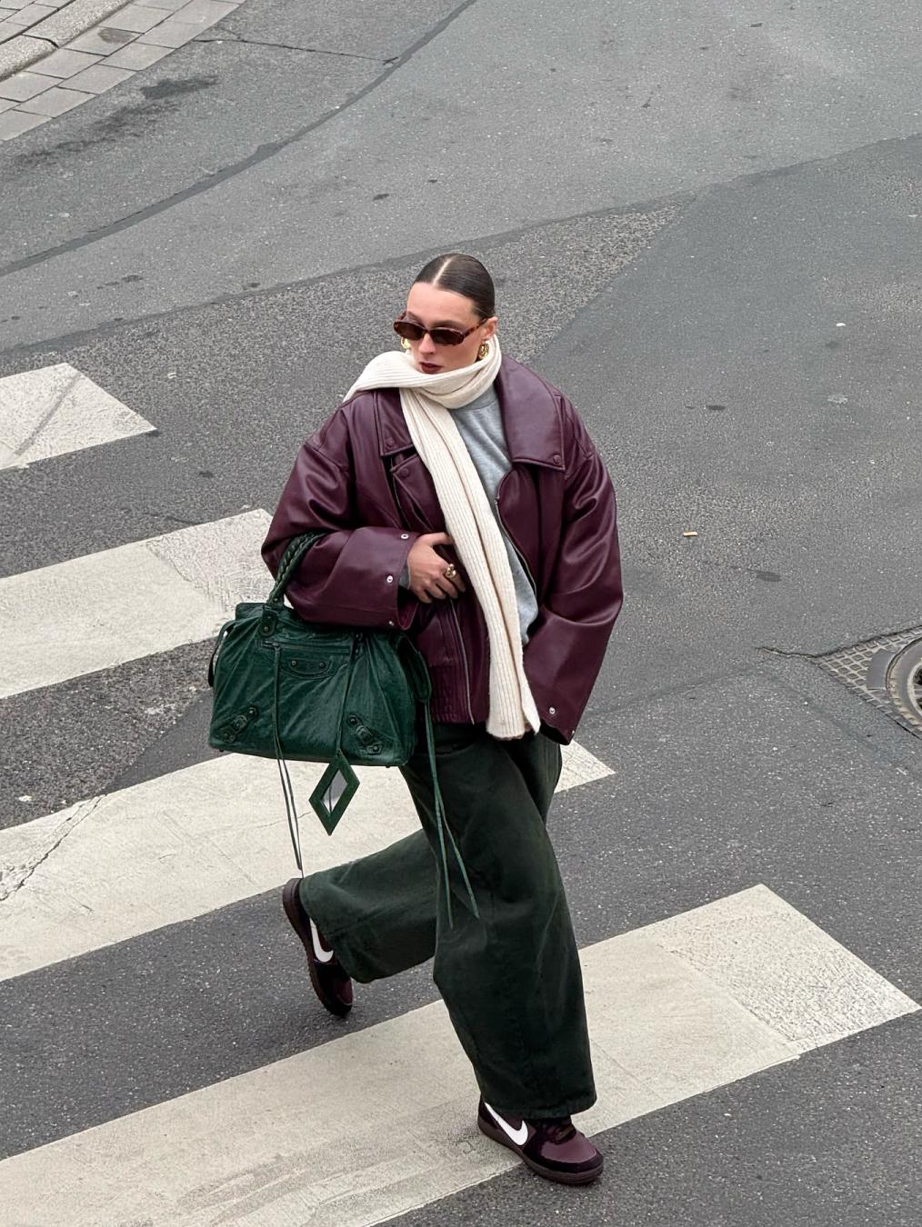 冷了就穿_天气变冷了多穿衣服的说说_