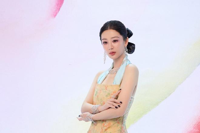 播杨紫的电视剧_央视杨紫_