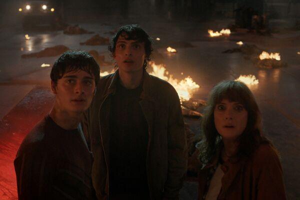 《怪奇物语》10年神剧落幕！伊莱雯「最后选择」藏伏笔　结局5大亮点全解析__《怪奇物语》10年神剧落幕！伊莱雯「最后选择」藏伏笔　结局5大亮点全解析