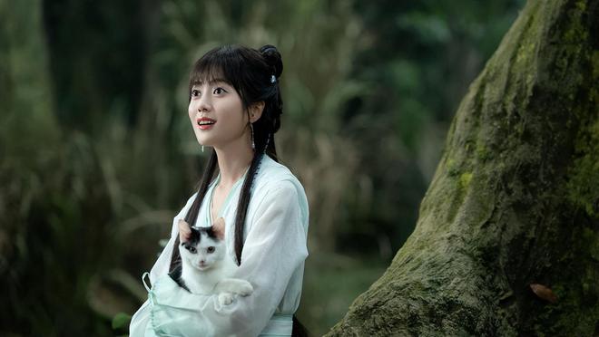 美女压胯疼哭了__女孩压胯视频