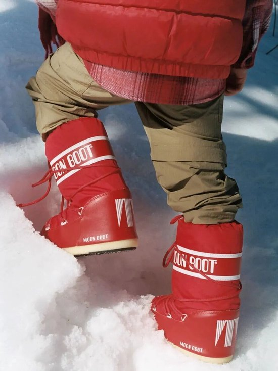 ugg冬天穿暖和吗_ugg的保暖内衣_