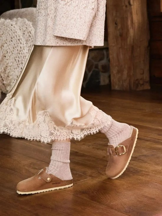 _ugg冬天穿暖和吗_ugg的保暖内衣