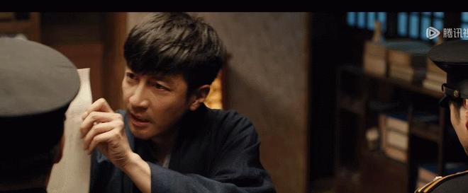 _摇头晃脑中的晃是什么意思_摇头晃脑张兰秦