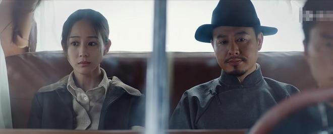 摇头晃脑中的晃是什么意思__摇头晃脑张兰秦