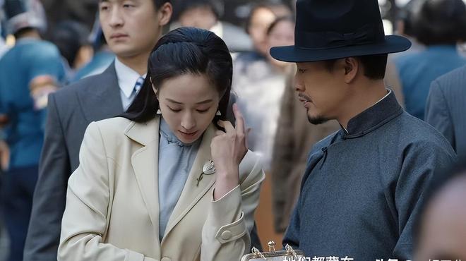 _摇头晃脑张兰秦_摇头晃脑中的晃是什么意思