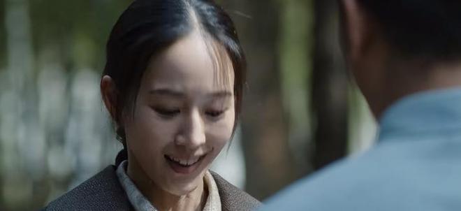 摇头晃脑中的晃是什么意思__摇头晃脑张兰秦