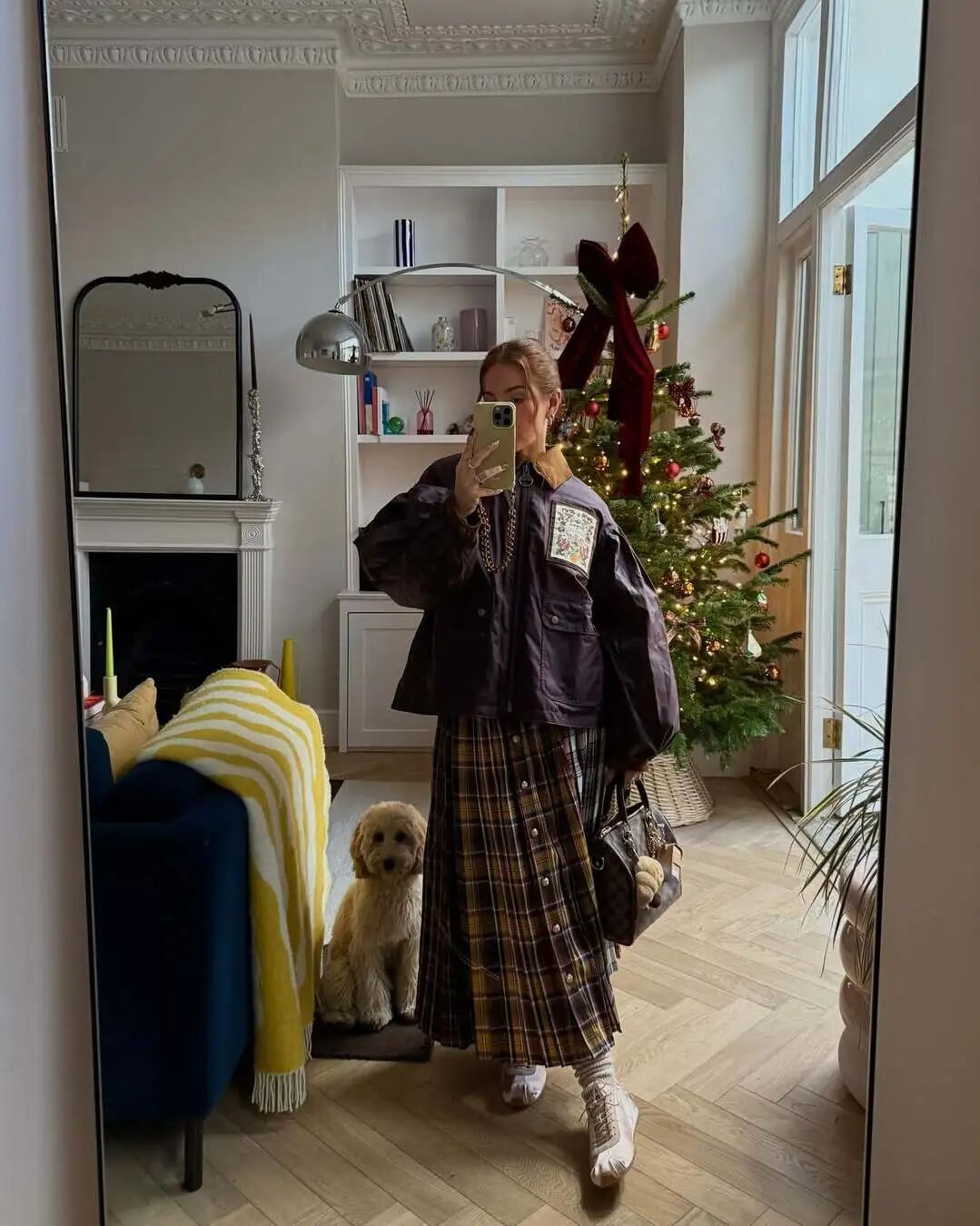 为什么欧阳家只捧欧阳娜娜__欧阳娜娜美育