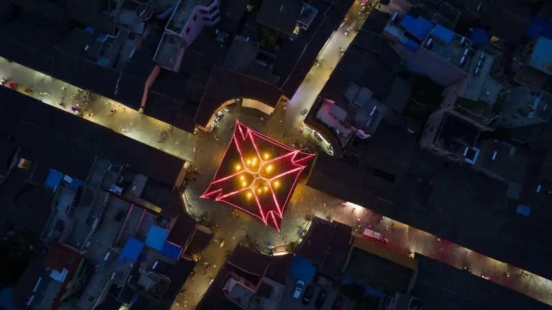 太阳出来晒晒__晒太阳散步